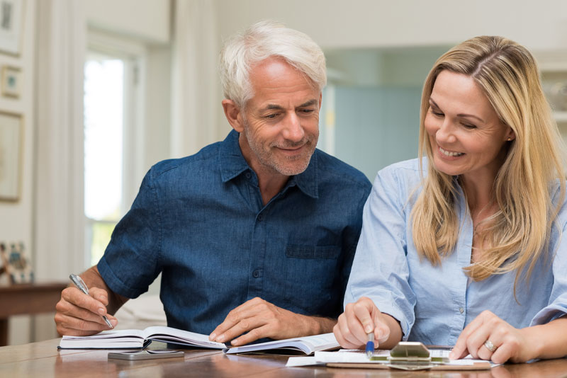 dental patients calculating the cost of procedyre